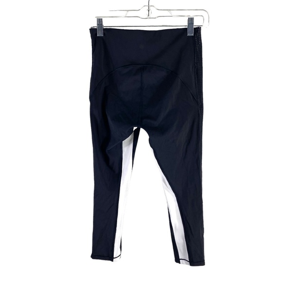 Athleta Hit It Mesh Black White Capri Leggings SZ S - Picture 7 of 8